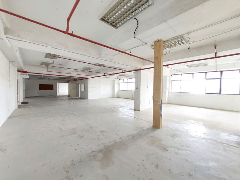 Yi Xiu Factory Building, 65 Sims Avenue, 4,209 sqft, Light Industrial (B1) For Rent, by John Chia, 500179576 - Interior - CommercialGuru.com.sg