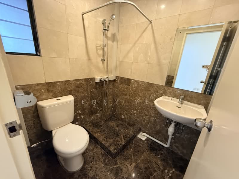 Villa Delle Rose, Taman Nakhoda, 3 Bedrooms, 2,800 sqft, Condominium For Rent, by Kenny Yeo, 500179578 - Bathroom - PropertyGuru.com.sg