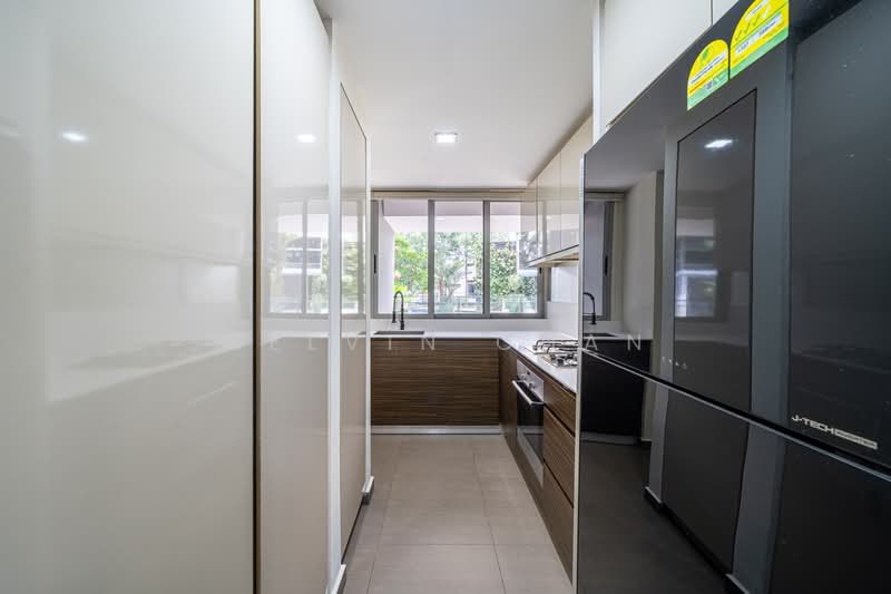 Sophia Residence, 7 Sophia Road, 3 Bedrooms, 1,432 sqft, Condominium For Sale, by Melvin Chan, 500179579 - Kitchen - PropertyGuru.com.sg