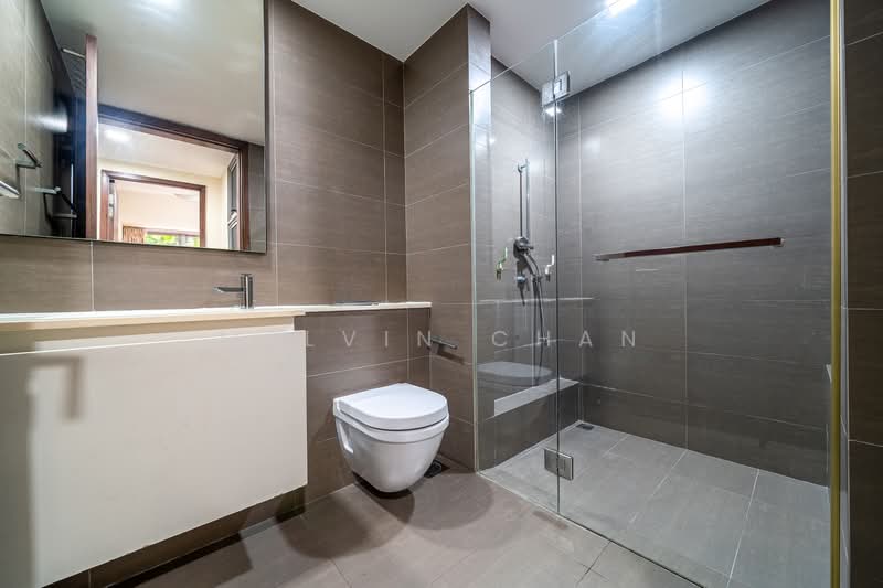 Sophia Residence, 7 Sophia Road, 3 Bedrooms, 1,432 sqft, Condominium For Sale, by Melvin Chan, 500179579 - Bathroom - PropertyGuru.com.sg