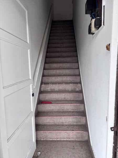 Sembawang road, , 4 Bedrooms, 1,100 sqft, Shophouse For Rent, by Tanisha Suresh Balani, 500179581 - Entrance - PropertyGuru.com.sg