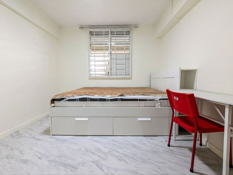 2 Holland Avenue, 2 Holland Avenue, Room Rental, 200 sqft, HDB Flat For Rent, by Carina Teo, 500179583 - Bedroom - PropertyGuru.com.sg
