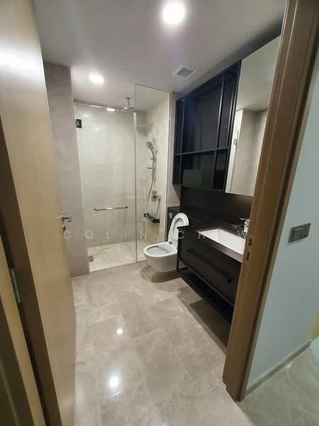 Haus On Handy, 28 Handy Road, 1 Bedroom, 517 sqft, Condominium For Sale, by Colin Chew, 500179589 - Bathroom - PropertyGuru.com.sg