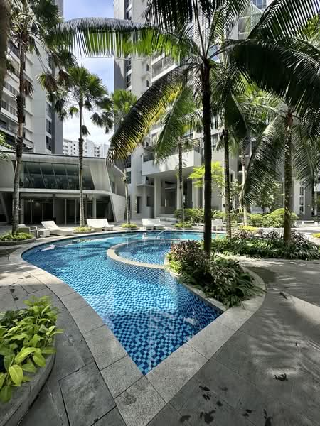 Riversails, 20 Upper Serangoon Crescent, 2 Bedrooms, 947 sqft, Condominium For Sale, by Shao Inn Tian, 500179619 - Pool - PropertyGuru.com.sg