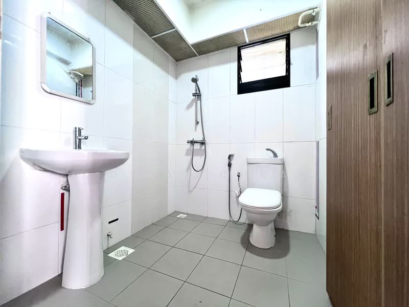 467C Bukit Batok West Avenue 9, 467C Bukit Batok West Avenue 9, 1 Bedroom, 505 sqft, HDB Flat For Sale, by Dylan Chua, 500179622 - Bathroom - PropertyGuru.com.sg