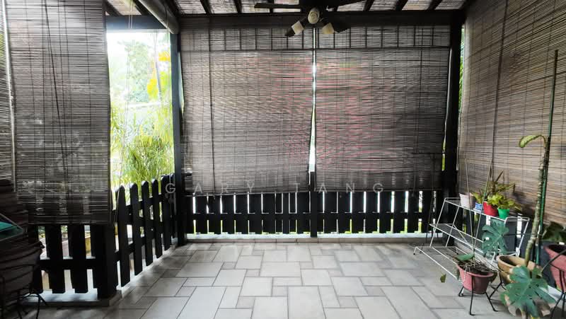 The Florida, 76 Hougang Avenue 7, 3 Bedrooms, 1,442 sqft, Condominium For Sale, by Gary Tang, 500179625 - Balcony - PropertyGuru.com.sg