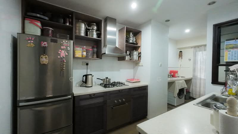 The Florida, 76 Hougang Avenue 7, 3 Bedrooms, 1,442 sqft, Condominium For Sale, by Gary Tang, 500179625 - Kitchen - PropertyGuru.com.sg