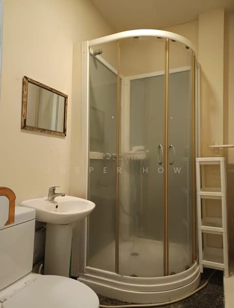 723a east coast road, , Studio, 250 sqft, Shophouse For Rent, by Jasper How, 500179630 - Bathroom - PropertyGuru.com.sg