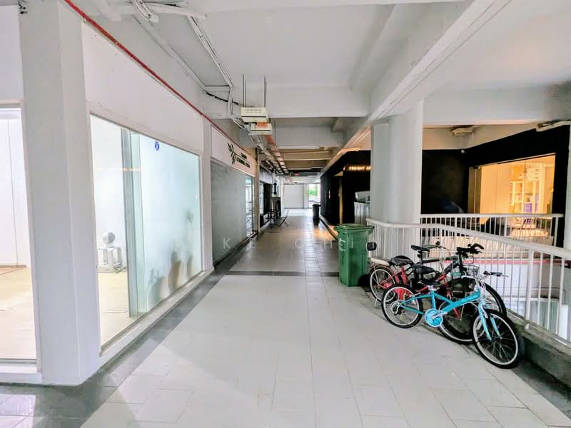 Crawford Lane, 461 Crawford Lane, 334 sqft, Shop / Shophouse For Sale, by Mike Chin, 500179632 - Corridor - CommercialGuru.com.sg