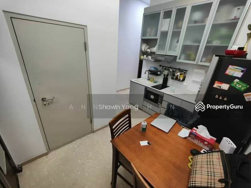 Parc Elegance, 15 Telok Kurau Road, 2 Bedrooms, 570 sqft, Condominium For Sale, by Annie Chen, 500179634 - Kitchen - PropertyGuru.com.sg
