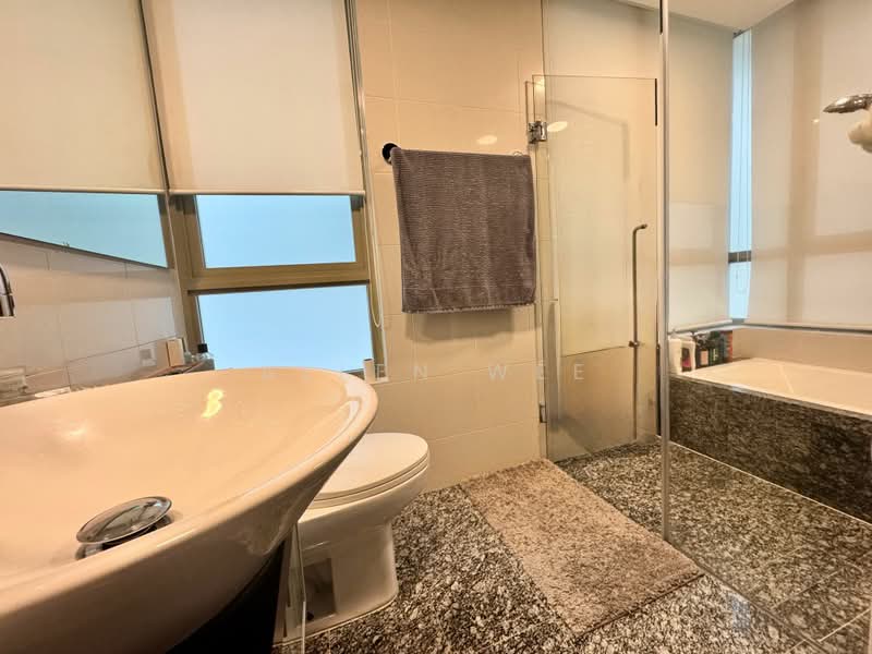 Casa Merah, 66 Tanah Merah Kechil Avenue, 3 Bedrooms, 1,216 sqft, Condominium For Sale, by Allen Wee, 500179641 - Bathroom - PropertyGuru.com.sg