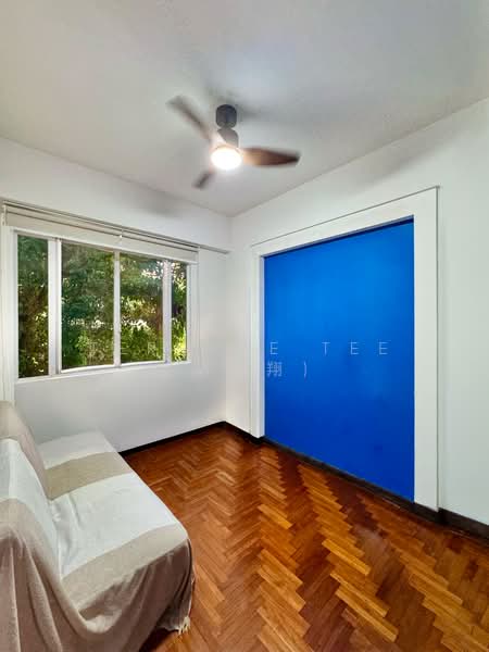 Tanjong Ria Condominium, 121 Tanjong Rhu Road, 2 Bedrooms, 808 sqft, Condominium For Sale, by Terence Tee (郑志翔), 500179643 - Common Bedroom - PropertyGuru.com.sg