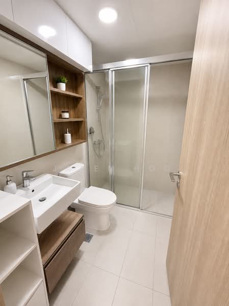 Sol Acres, 8 Choa Chu Kang Grove, 3 Bedrooms, 1,066 sqft, Executive Condominium For Sale, by Jaren Hoo, 500179656 - Bathroom - PropertyGuru.com.sg