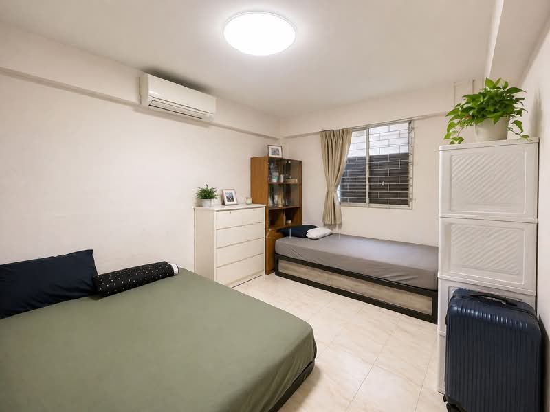 43 Bendemeer Road, 43 Bendemeer Road, 2 Bedrooms, 678 sqft, HDB Flat For Sale, by Candy ZiQi 紫绮, 500179663 - Bedroom - PropertyGuru.com.sg