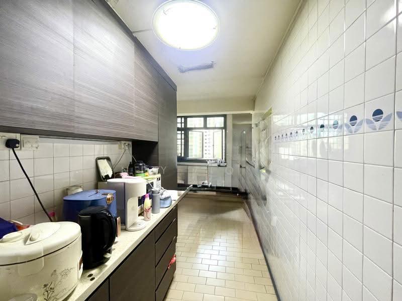 43 Bendemeer Road, 43 Bendemeer Road, Balestier / Toa Payoh, 2 Bedrooms, 678 sqft, HDB Flat For Sale, by Candy ZiQi 紫绮, 500179663 - Kitchen - PropertyGuru.com.sg