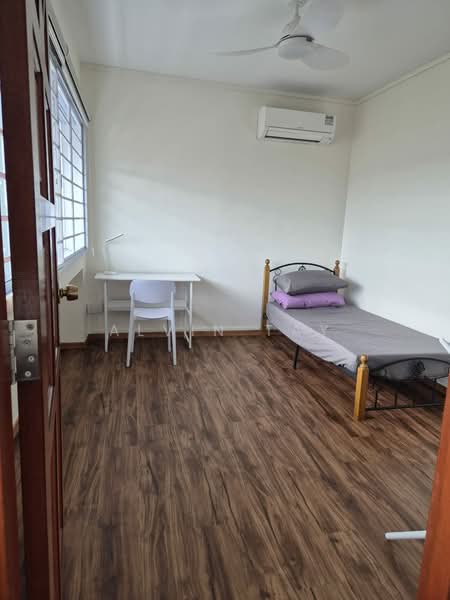 839 Jurong West Street 81, 839 Jurong West Street 81, Room Rental, 150 sqft, HDB Flat For Rent, by Alvin Tay, 500179664 - Bedroom - PropertyGuru.com.sg