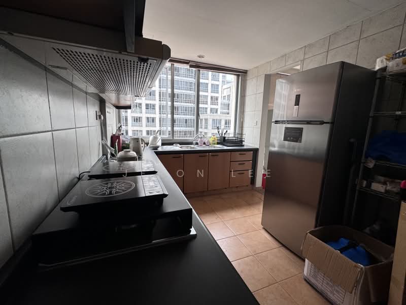 UE Square, 207 River Valley Road, Room Rental, 165 sqft, Apartment For Rent, by Jeron Lee, 500179683 - Kitchen - PropertyGuru.com.sg