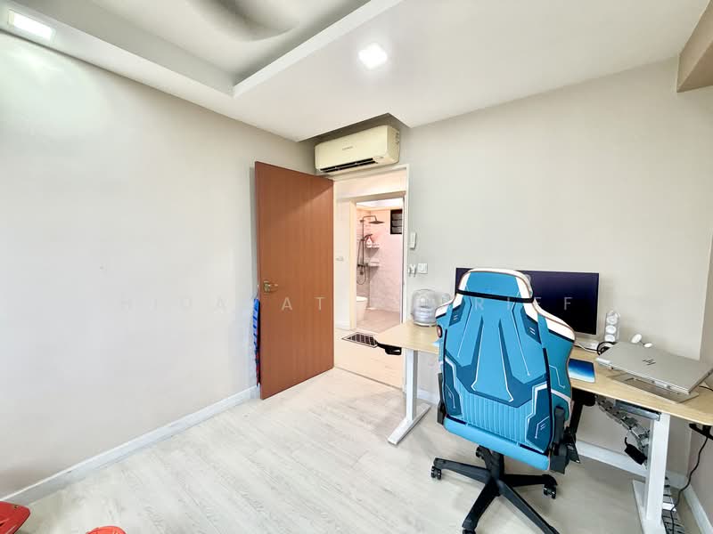 334A Yishun Riverwalk, 334A Yishun Street 31, 3 Bedrooms, 990 sqft, HDB Flat For Sale, by Hidayat Shariff, 500179684 - Study - PropertyGuru.com.sg