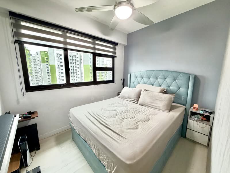334A Yishun Riverwalk, 334A Yishun Street 31, 3 Bedrooms, 990 sqft, HDB Flat For Sale, by Hidayat Shariff, 500179684 - Bedroom - PropertyGuru.com.sg