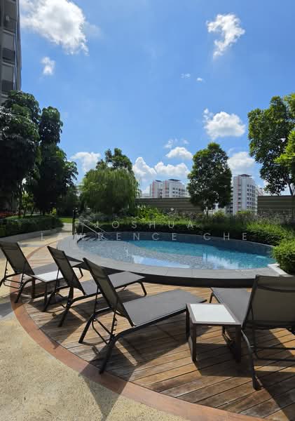 Sengkang Grand Residences, 88 Compassvale Bow, 2 Bedrooms, 624 sqft, Condominium For Sale, by Joshua Lawrence Che, 500179685 - Pool - PropertyGuru.com.sg