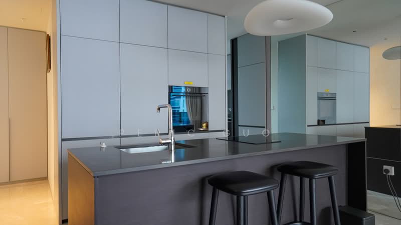 Amber Park, 18 Amber Gardens, 4 Bedrooms, 1,572 sqft, Condominium For Sale, by Peric Guo, 500179694 - Kitchen Island - PropertyGuru.com.sg