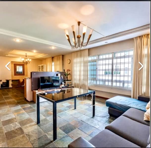 237 Pasir Ris Street 21, 237 Pasir Ris Street 21, 4 Bedrooms, 1,636 sqft, HDB Flat For Sale, by Alvin Loh, 500179706 - Living Room - PropertyGuru.com.sg