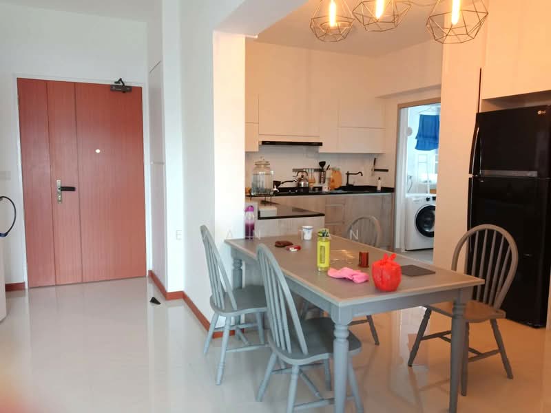 140A Corporation Drive, 140A Corporation Drive, 3 Bedrooms, 1,001 sqft, HDB Flat For Sale, by Evan Tan, 500179709 - Kitchen - PropertyGuru.com.sg