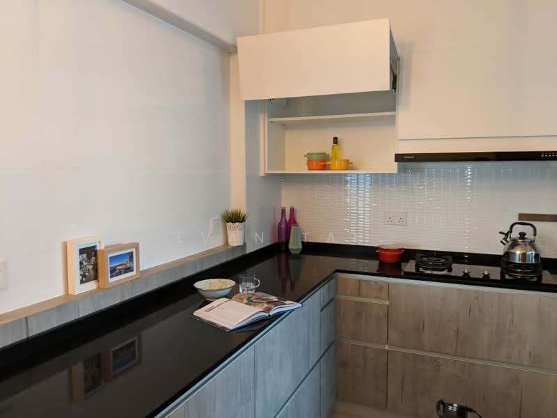 140A Corporation Drive, 140A Corporation Drive, 3 Bedrooms, 1,001 sqft, HDB Flat For Sale, by Evan Tan, 500179709 - Kitchen - PropertyGuru.com.sg