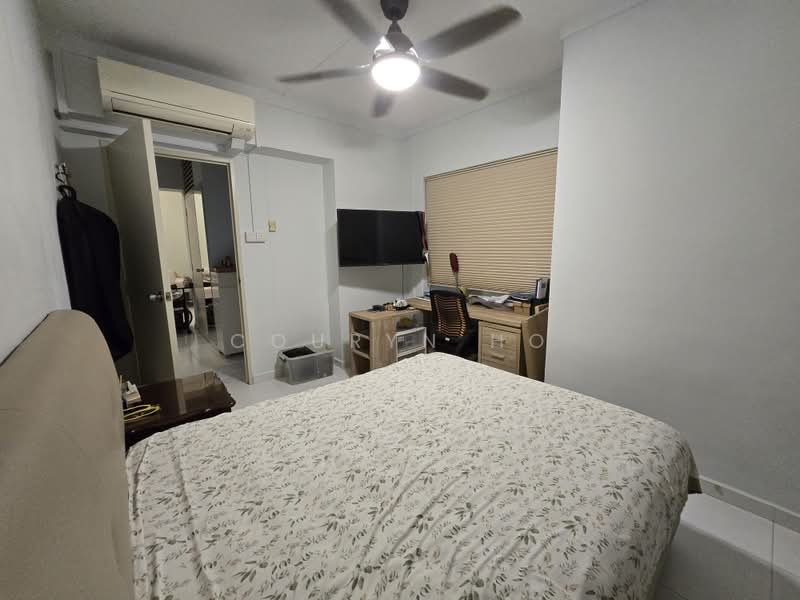 619 Ang Mo Kio Avenue 4, 619 Ang Mo Kio Avenue 4, Room Rental, 200 sqft, HDB Flat For Rent, by Couryn Ho, 500179710 - Bedroom - PropertyGuru.com.sg