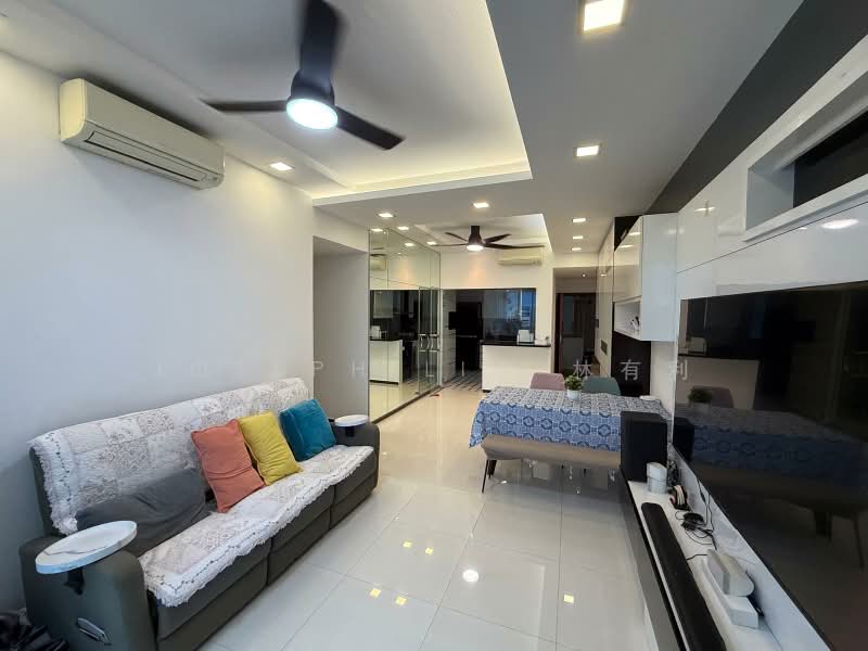 Bishan Loft, 33 Bishan Street 11, 4 Bedrooms, 1,485 sqft, Condominium For Rent, by Joseph Lim 林有利, 500179711 - Living Room - PropertyGuru.com.sg