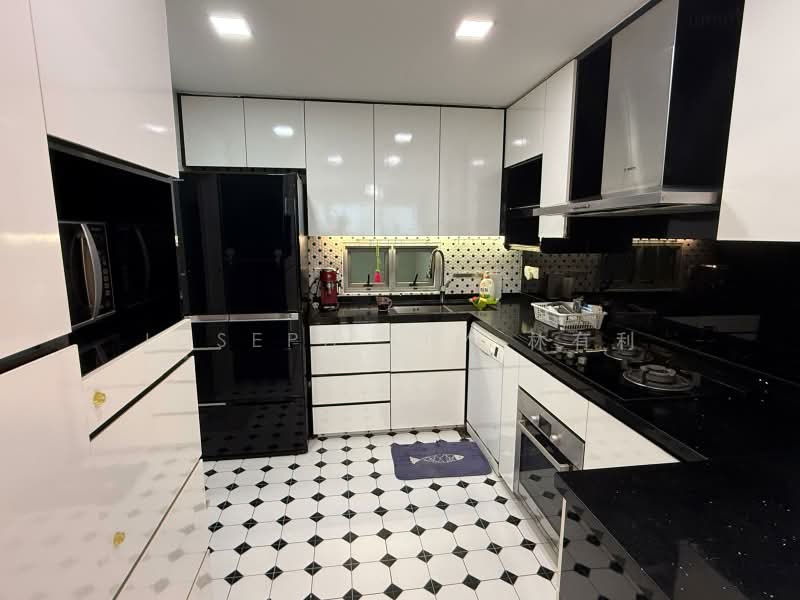 Bishan Loft, 33 Bishan Street 11, 4 Bedrooms, 1,485 sqft, Condominium For Rent, by Joseph Lim 林有利, 500179711 - Kitchen - PropertyGuru.com.sg