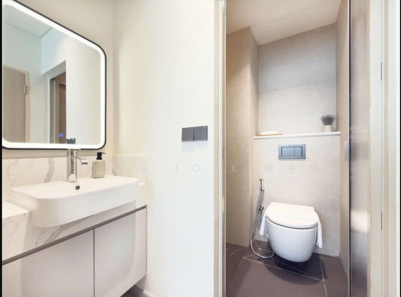 Coliwoo Midtown | 4 MRT Stations at Your Doorstep, , Studio, 150 sqft, Apartment For Rent, by Eddie Tork 戴先生, 500179730 - Bathroom - PropertyGuru.com.sg