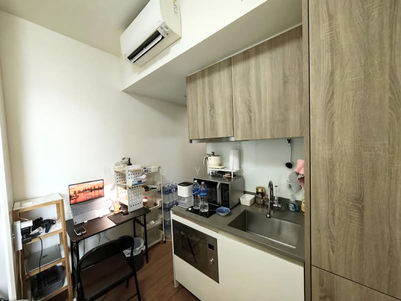 Park Place Residences, 2 Paya Lebar Road, 2 Bedrooms, 678 sqft, Condominium For Sale, by Heng Yi Zen, 500179747 - Kitchen - PropertyGuru.com.sg