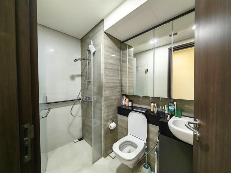 Park Place Residences, 2 Paya Lebar Road, 2 Bedrooms, 678 sqft, Condominium For Sale, by Heng Yi Zen, 500179747 - Bathroom - PropertyGuru.com.sg