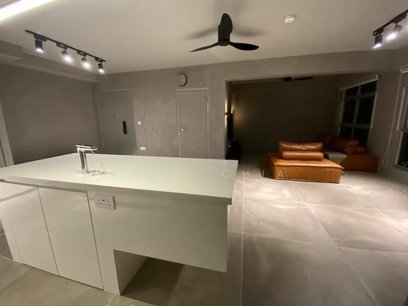 408C Northshore Drive, 408C Northshore Drive, 3 Bedrooms, 1,012 sqft, HDB Flat For Sale, by Ching Chia, 500179751 - Living Room - PropertyGuru.com.sg