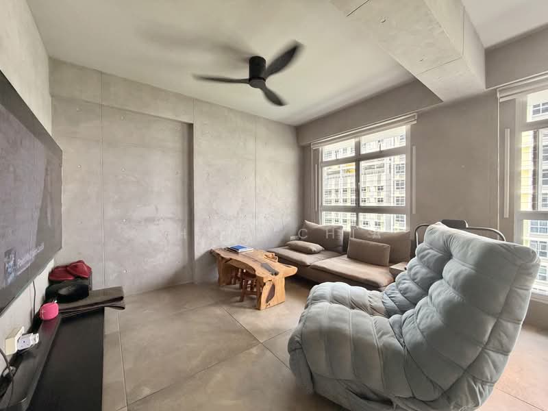 408C Northshore Drive, 408C Northshore Drive, 3 Bedrooms, 1,012 sqft, HDB Flat For Sale, by Ching Chia, 500179751 - Living Room - PropertyGuru.com.sg