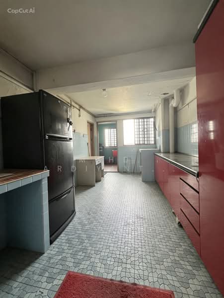 209 Boon Lay Place, 209 Boon Lay Place, 2 Bedrooms, 699 sqft, HDB Flat For Sale, by Muhd. Ardiyanto Rohman, 500179753 - Kitchen - PropertyGuru.com.sg