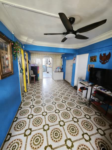 209 Boon Lay Place, 209 Boon Lay Place, 2 Bedrooms, 699 sqft, HDB Flat For Sale, by Muhd. Ardiyanto Rohman, 500179753 - Living Room - PropertyGuru.com.sg