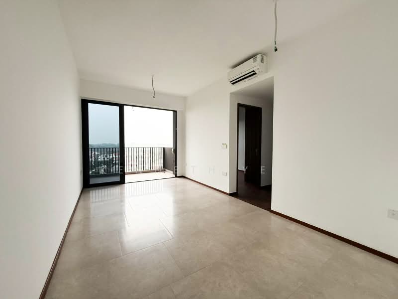 Lentor Modern, Lentor Central, 3 Bedrooms, 990 sqft, Condominium For Sale, by Kenneth Yeo, 500179755 - Living Room - PropertyGuru.com.sg