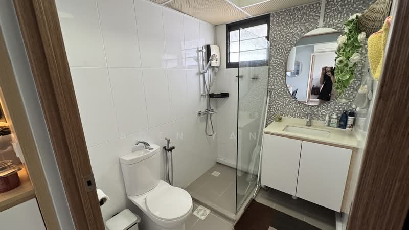 103A Bidadari Park Drive, 103A Bidadari Park Drive, 2 Bedrooms, 730 sqft, HDB Flat For Sale, by Aden Yang, 500179768 - Bathroom - PropertyGuru.com.sg