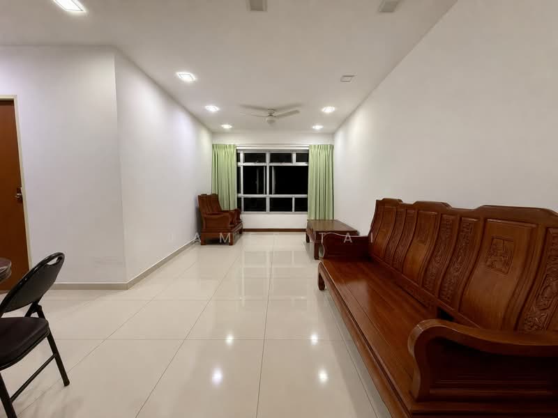 469B Sengkang West Way, 469B Sengkang West Way, 4 Bedrooms, 1,216 sqft, HDB Flat For Sale, by James Tai, 500179770 - Living Room - PropertyGuru.com.sg