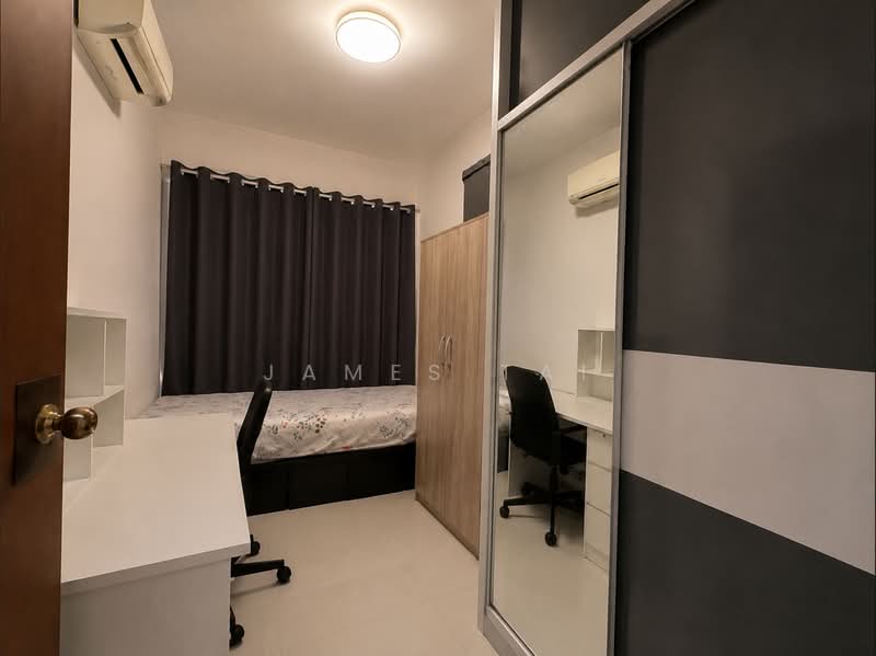 469B Sengkang West Way, 469B Sengkang West Way, 4 Bedrooms, 1,216 sqft, HDB Flat For Sale, by James Tai, 500179770 - Bedroom - PropertyGuru.com.sg