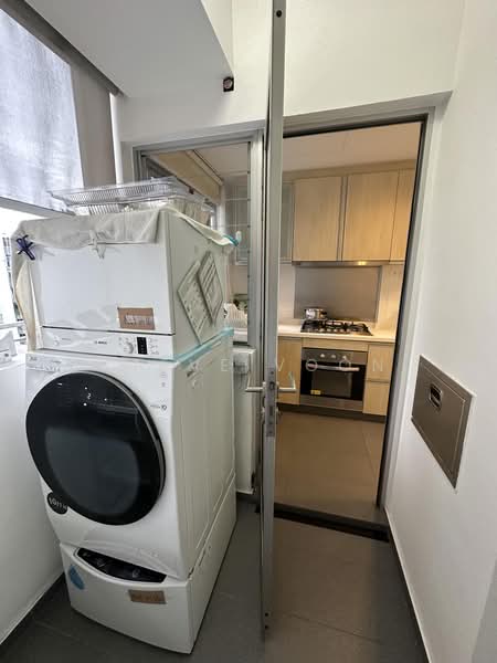 The Parc Condominium, 9 West Coast Walk, Room Rental, 150 sqft, Condominium For Rent, by Steve Voon, 500179771 - Kitchen - PropertyGuru.com.sg
