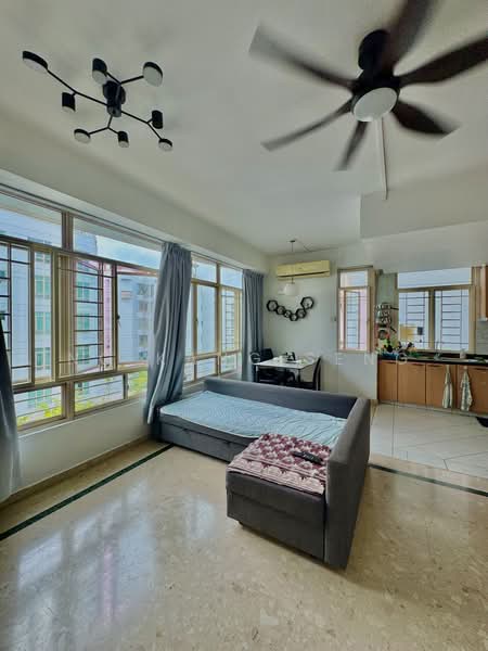 Northvale, 61 Choa Chu Kang Loop, 1 Bedroom, 721 sqft, Condominium For Sale, by Ng Kang Seng, 500179777 - Living Room - PropertyGuru.com.sg