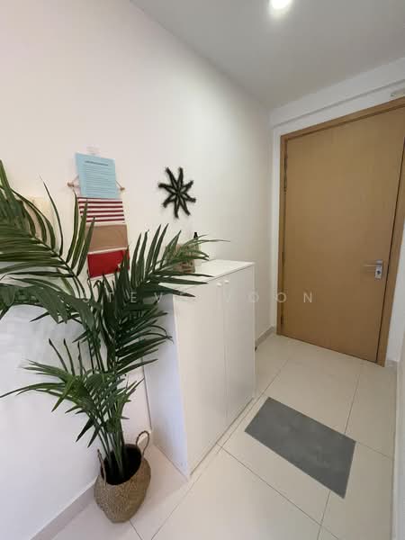The Regency at Tiong Bahru, 36 Chay Yan Street, Room Rental, 180 sqft, Condominium For Rent, by Steve Voon, 500179779 - Entrance - PropertyGuru.com.sg