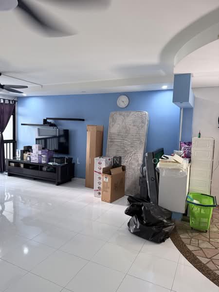 319B Anchorvale Drive, 319B Anchorvale Drive, 3 Bedrooms, 1,292 sqft, HDB Flat For Rent, by Lillian Koh, 500179783 - Living Room - PropertyGuru.com.sg