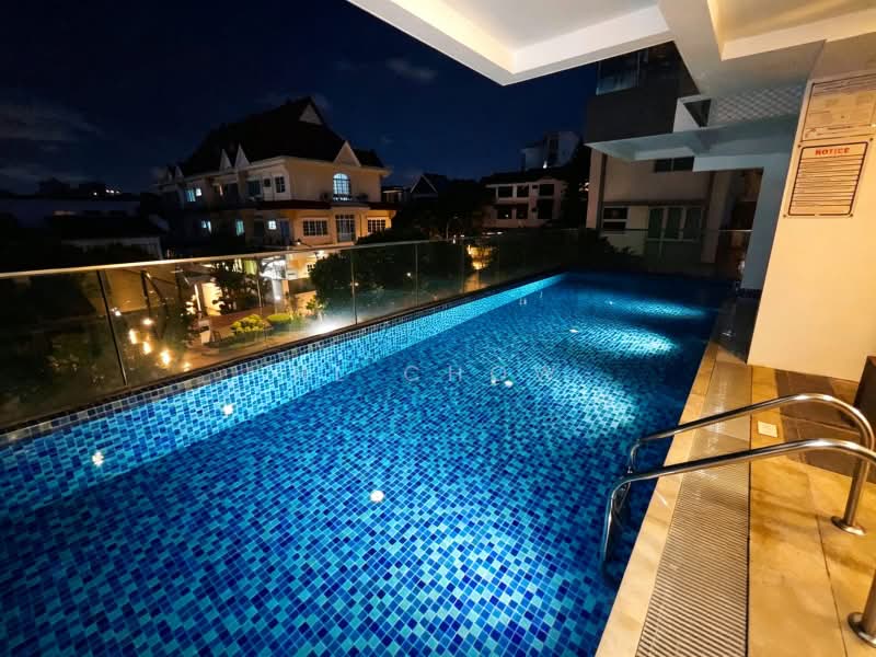 One Robey, 1 Robey Crescent, 4 Bedrooms, 1,195 sqft, Condominium For Sale, by HL Chow, 500179786 - Pool - PropertyGuru.com.sg