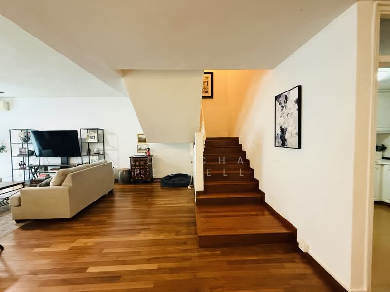 Elizabeth Heights, 57 Cairnhill Road, 4 Bedrooms, 2,530 sqft, Condominium For Sale, by Hilda Chan- Peddell, 500179792 - Living Room - PropertyGuru.com.sg