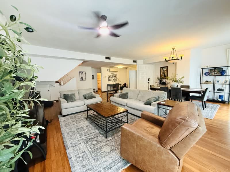 Elizabeth Heights, 57 Cairnhill Road, 4 Bedrooms, 2,530 sqft, Condominium For Sale, by Hilda Chan- Peddell, 500179792 - Living Room - PropertyGuru.com.sg