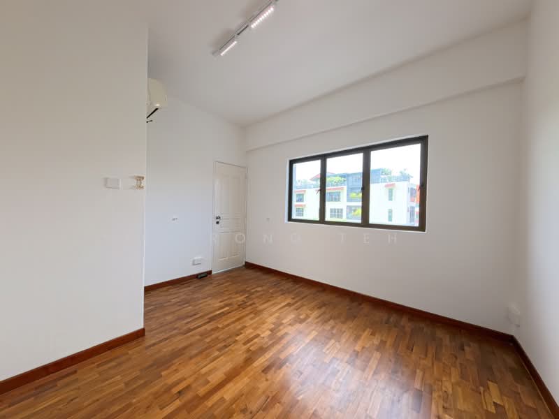 ❤️ NEW LISTING! RENOVATED! WIDE 9.9M FRONTAGE! FREEHOLD LANDED, Jalan Kathi / Bedok Ria / Eastwood / Minaret Walk, 5 Bedrooms, 2,550 sqft, Corner Terrace For Sale, by Li Rong Teh, 500179794 - PropertyGuru.com.sg